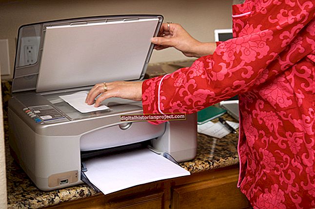 Qual é a diferença entre um scanner e uma copiadora?