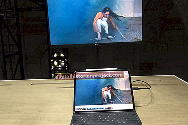 Maaari Mong Mag-hook Up ng isang Webcam sa isang iPad?